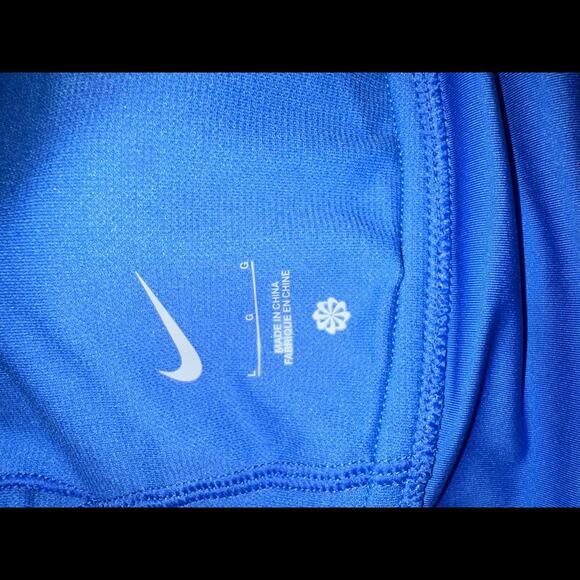 Nike Essential Women's Scoop Neck Midkini Swim Top  [COPY] - Picture 6 of 12